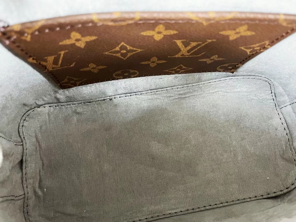 ルイヴィトンバッグ角部分ディテール